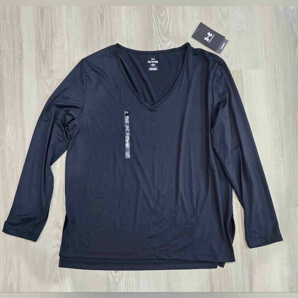 Under Armour Womens V-Neck Meridian Longsleeve Longline Top Black Size XS NWT